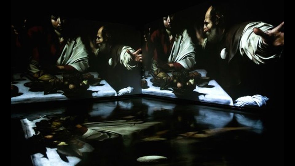 Caravaggio Experience: la video installazione al Palazzo delle Esposizioni di Roma &nbsp;fino al 3 luglio (Elaborazione grafica: The Fake Factory. Immagine Foto Scala Firenze)