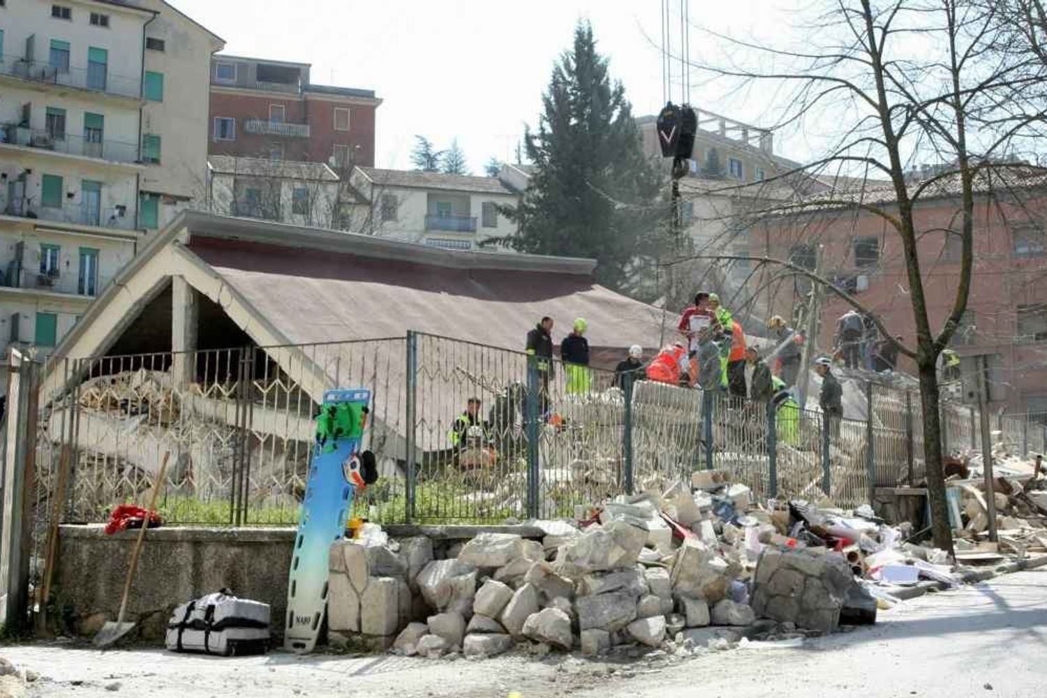 &nbsp; Terremoto sisma Abruzzo L'Aquila 6 aprile 2009 - foto mediamanager