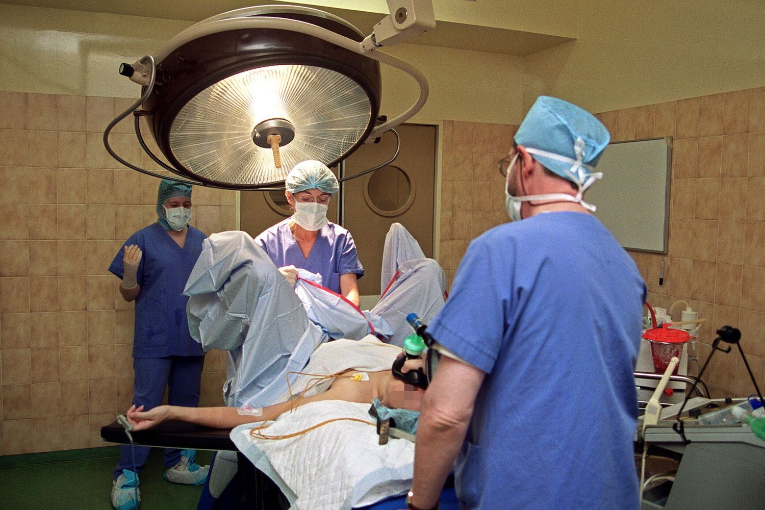 &nbsp;Sala operatoria aborto medici chirurgo ginegologo ostretico interruzione volontaria di gravidanza - afp