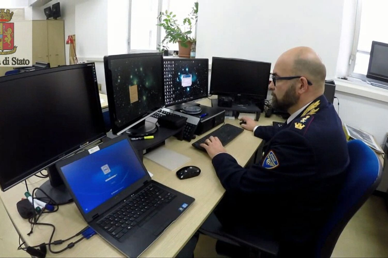 &nbsp;Polizia postale