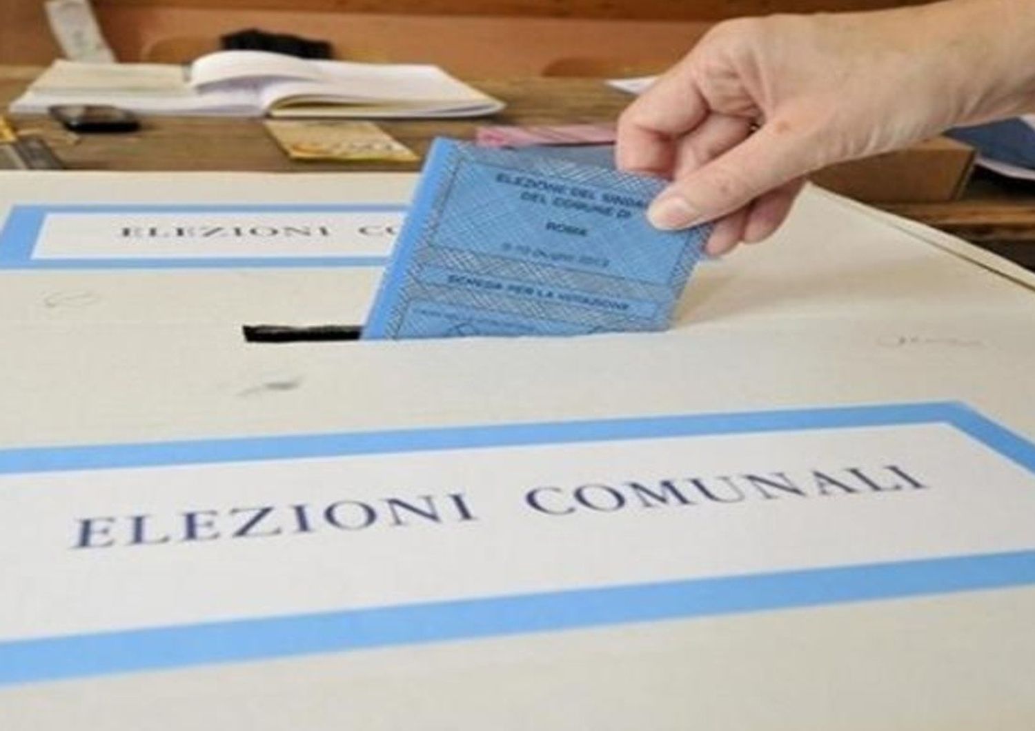 Ballottaggi crolla l affluenzaAlle 19 alle urne 32 51 15