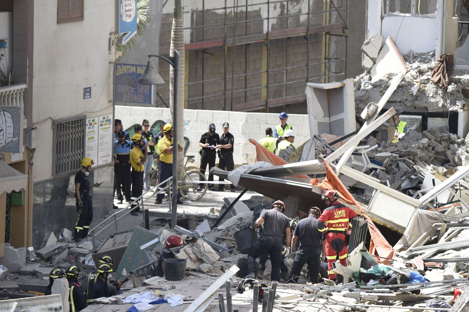 crollo palazzina nella citt&agrave; di Arona, Tenerife isole Canarie, Spagna (afp)&nbsp;