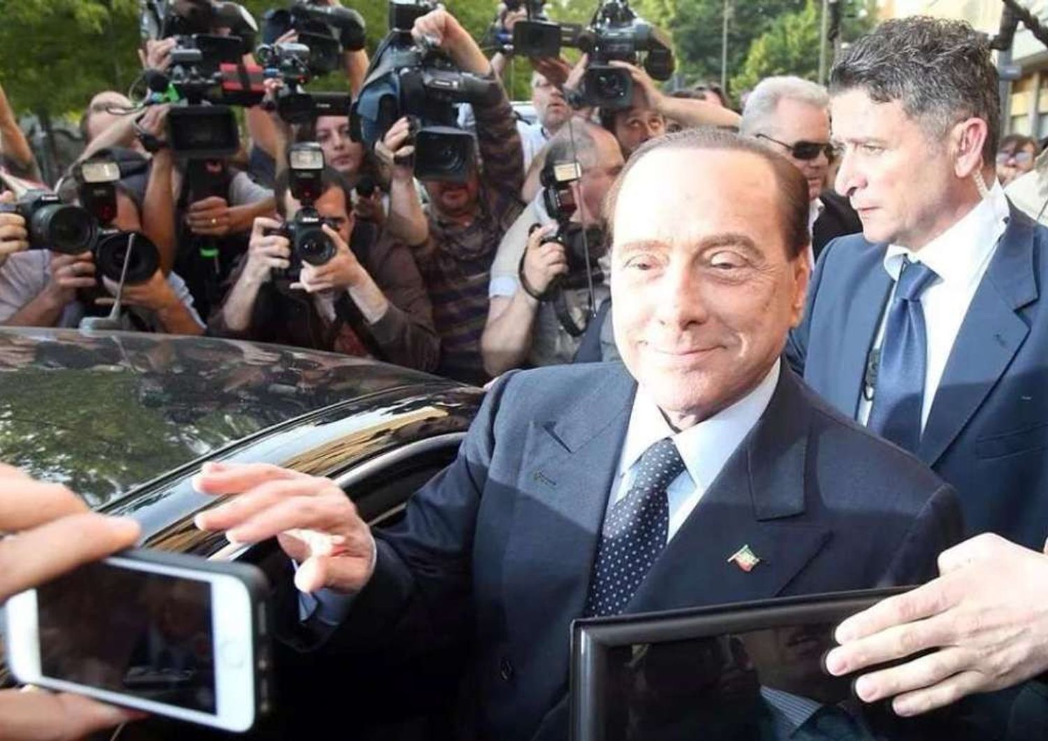Appello Ruby: Berlusconi assolto Cadono i due capi d'imputazione