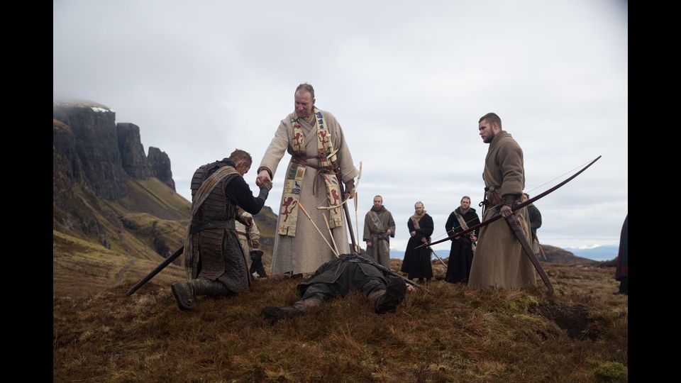 Una scena tratta dal film 'Macbeth' (2015)