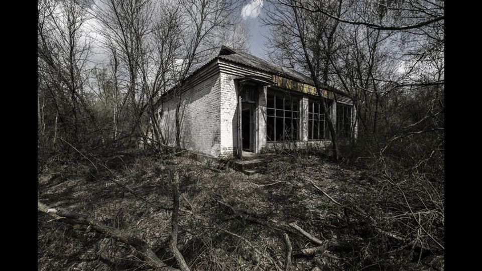 Una casa abbandonata (foto di Roberto Tumini)