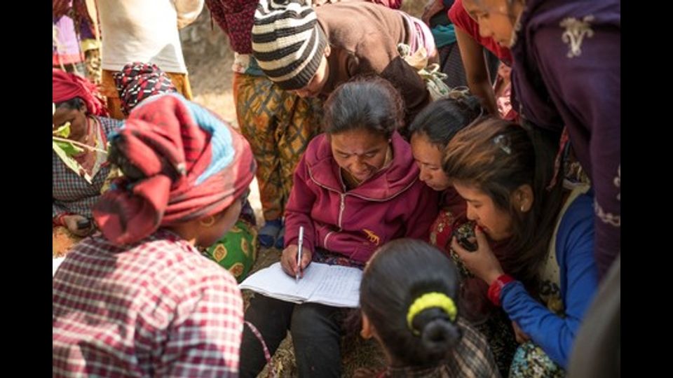 &nbsp; Nepal, un anno fa il sisma. L'esercito degli sfollati&nbsp;(Foto piattaforma Ong-Agire)