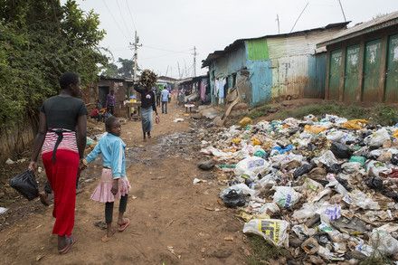 Povert&agrave; minorile Kenya 2016&nbsp;