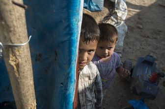 Povert&agrave; minorile Iraq 2016&nbsp;