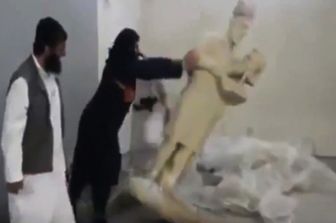 &nbsp;Isis, Mosul, attacchi e distruzione musei e monumenti