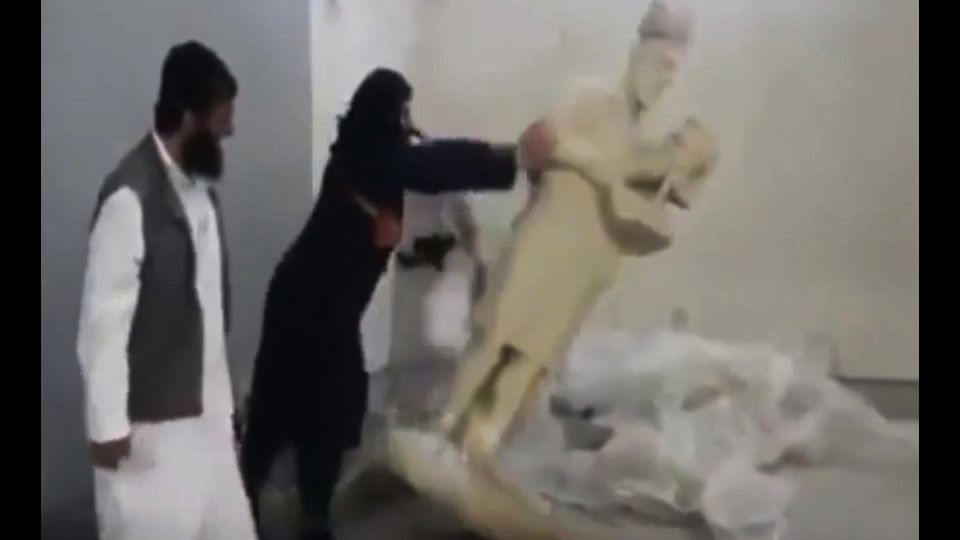 &nbsp;Isis, Mosul, attacchi e distruzione musei e monumenti