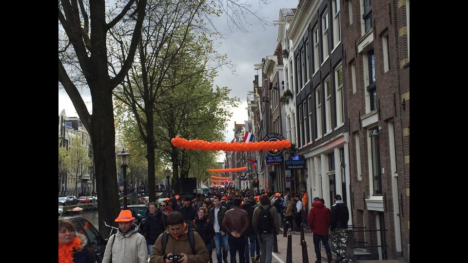 Amsterdam &egrave; arancione per il King's Day