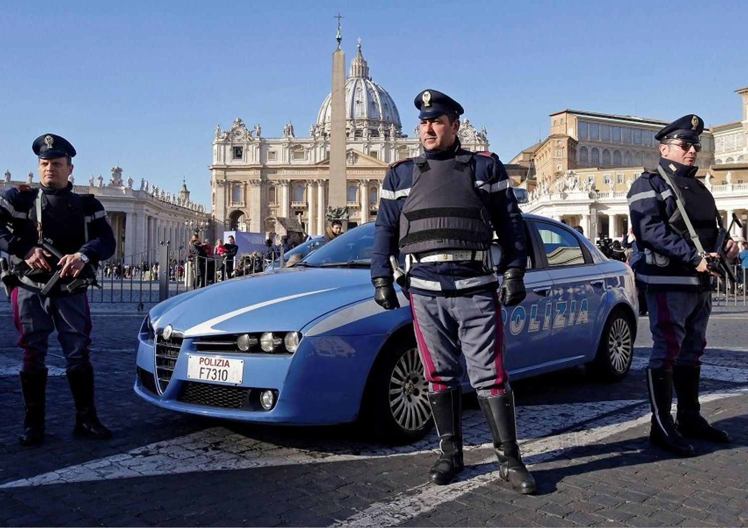 &nbsp;Polizia San Pietro controlli