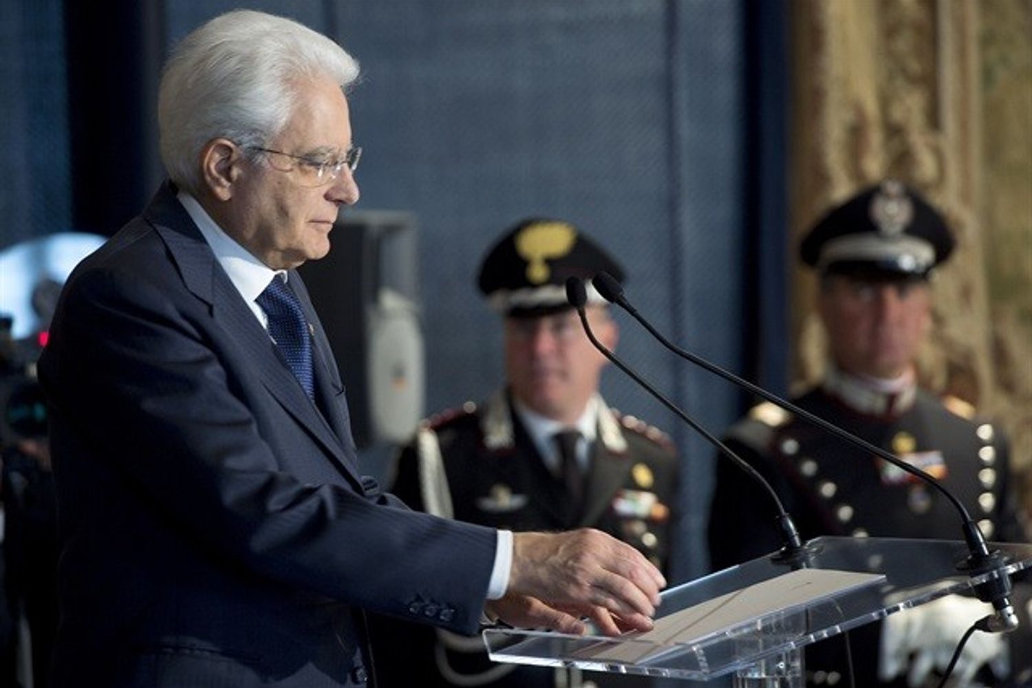 &nbsp;Mattarella consegna stelle al merito del lavoro 1 maggio