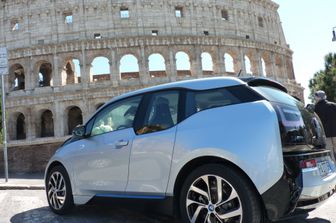 &nbsp;Bmw i3, l'auto elettrica con sprint da sportiva