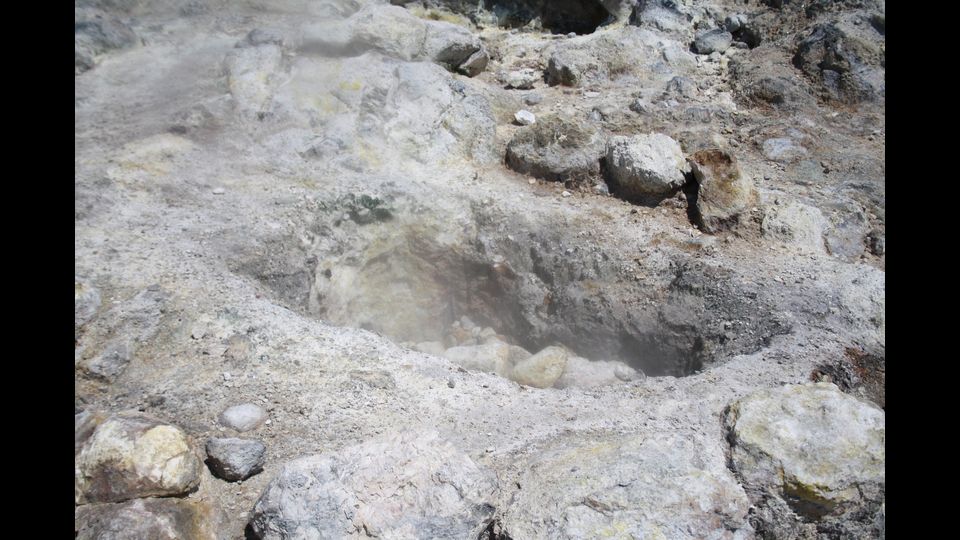 La solfatara di Pozzuoli &nbsp;