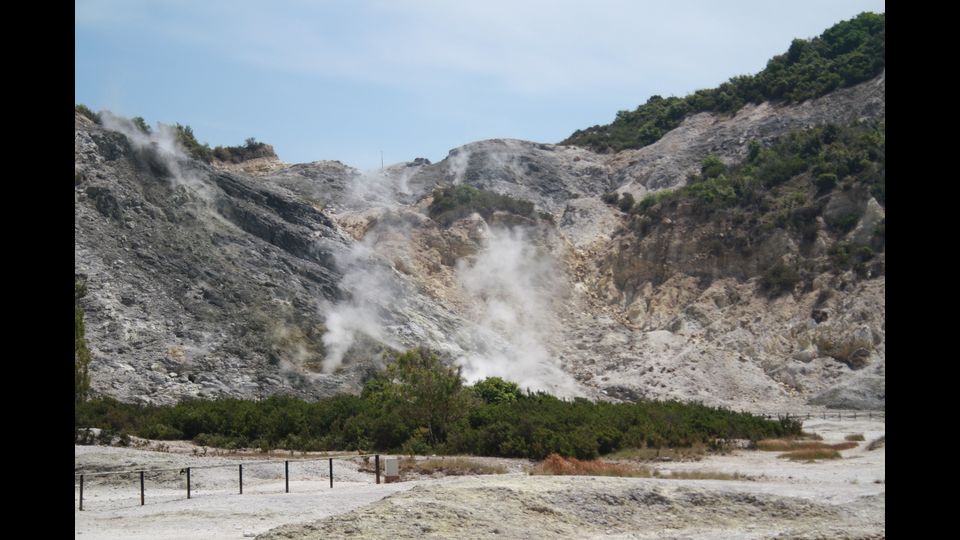 La solfatara di Pozzuoli &nbsp;