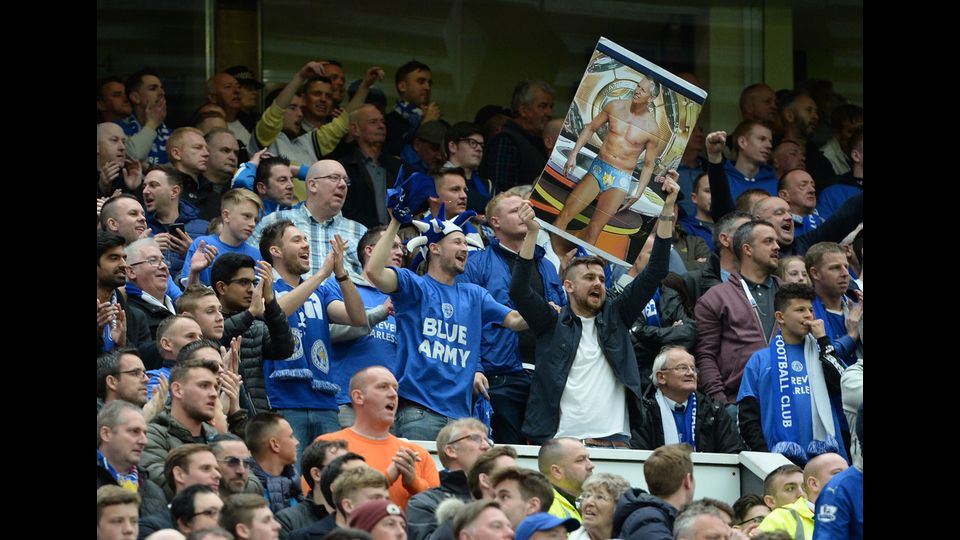 Leicester in festa per la vittoria del campionato inglese (Afp)&nbsp;