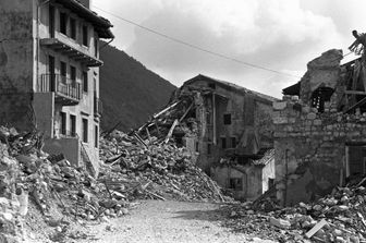 Settembre 1977, Friuli Venezia Giulia. Gemona dopo il terremoto del 6 maggio 1976 (Agf)&nbsp;