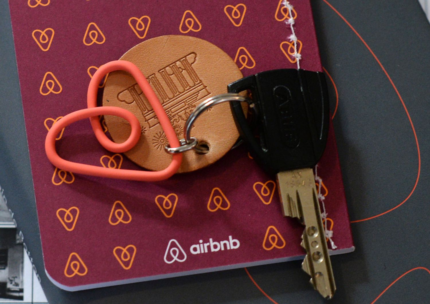 Airbnb - afp
