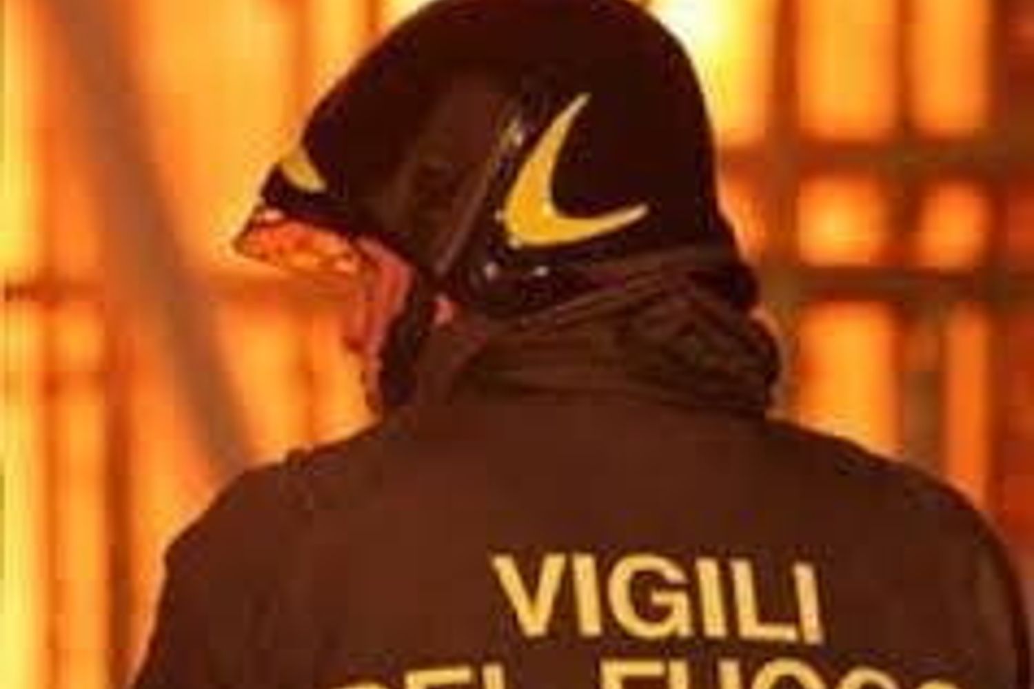 vigili del fuoco incendio pompieri