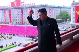 &nbsp;Parata Nord Corea Kim