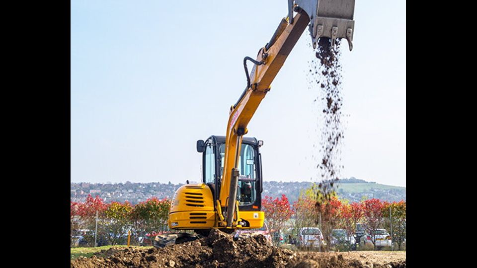&nbsp;&nbsp;Diggerland park&nbsp;- Diggerland, Inghilterra. Mettere le mani nella terra e' uno degli sport preferiti dei piu' piccoli. Ma se al loro servizio si mettono delle potenti ruspe ed escavatori, si fara' fatica a riportarli a casa. Per guidare queste macchine in scala 1:1 non e' richiesta la patente: il gioco si fa ancora piu' divertente
