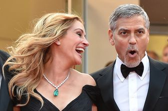 Julia Roberts e George Clooney, protagonisti del film &quot;Money Monster&quot; (Afp)&nbsp;