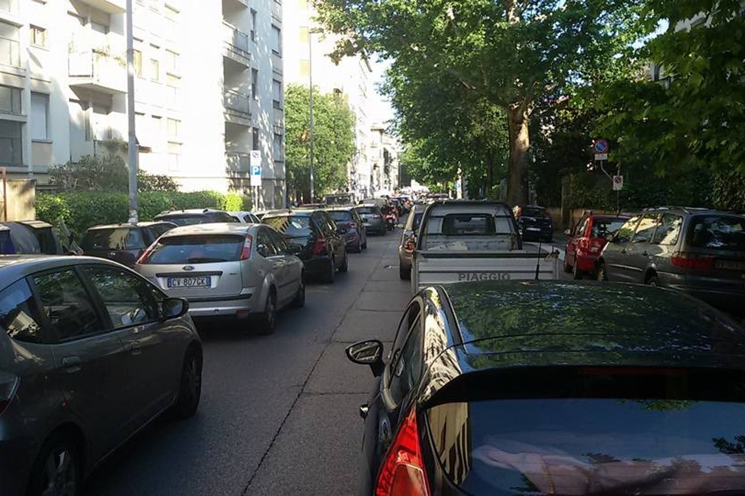 &nbsp; Traffico automobili auto - fb