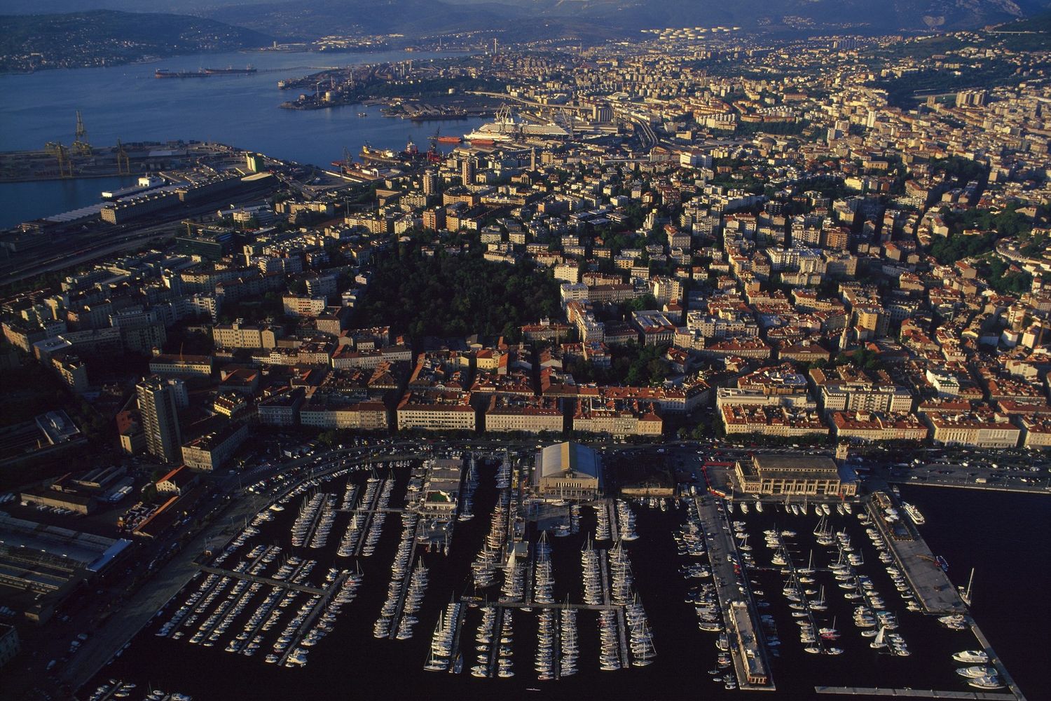 &nbsp;Porto di Trieste - afp