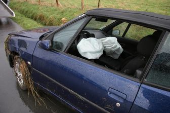 Incidente auto, schianto