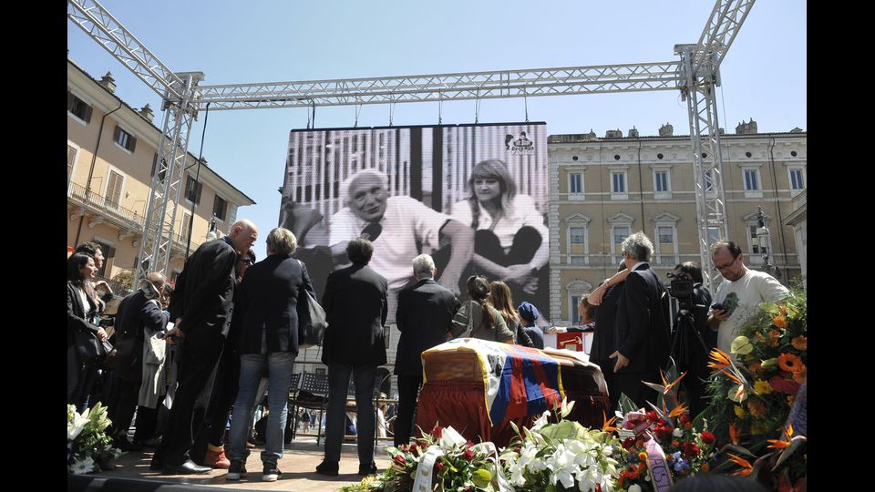 &nbsp; Pannella, l'addio a Piazza Navona&nbsp;(agf)