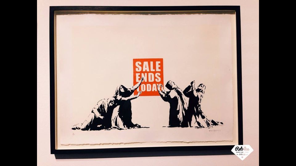 Le opere di Banksy in mostra a Roma a Palazzo Cipolla