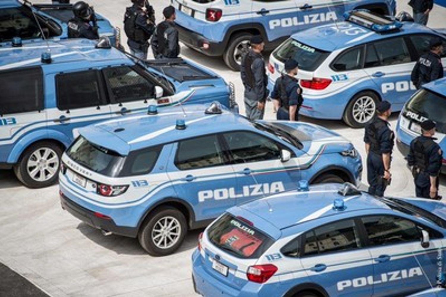 &nbsp;festa della polizia auto 113 - polizia