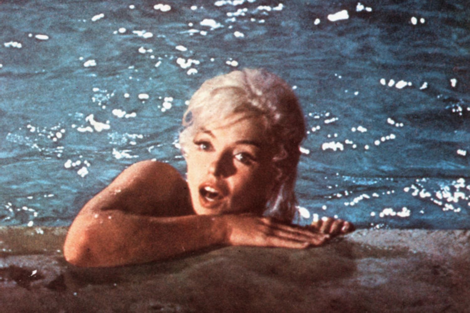 Marilyn Monroe in una scena del film &quot;Tutto pu&ograve; succedere&quot; (1962)&nbsp;