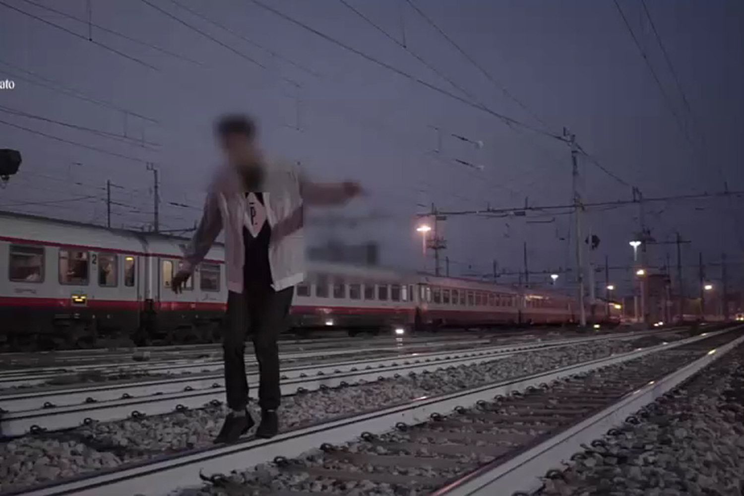 &nbsp;Ragazzi sui binari denunciati