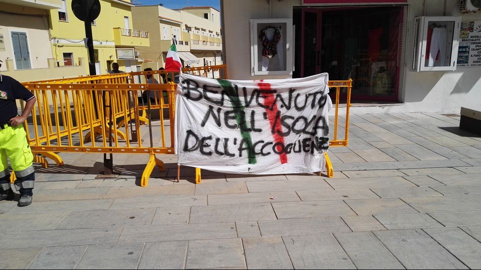 Mattarella a Lampedusa, avamposto dell'accoglienza in Italia&nbsp;