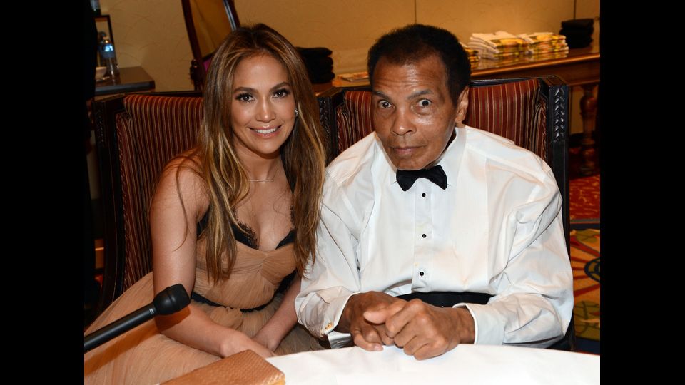 &nbsp;La leggenda della boxe Mohammad Al&igrave; con Jennifer Lopez