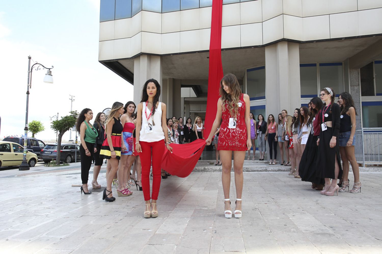&nbsp; Flash mob concorrenti italiane miss mondo contro femminicidio