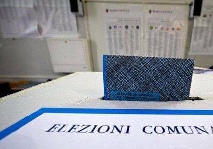 &nbsp;Elezioni comunali urna voto scheda seggio elettorale