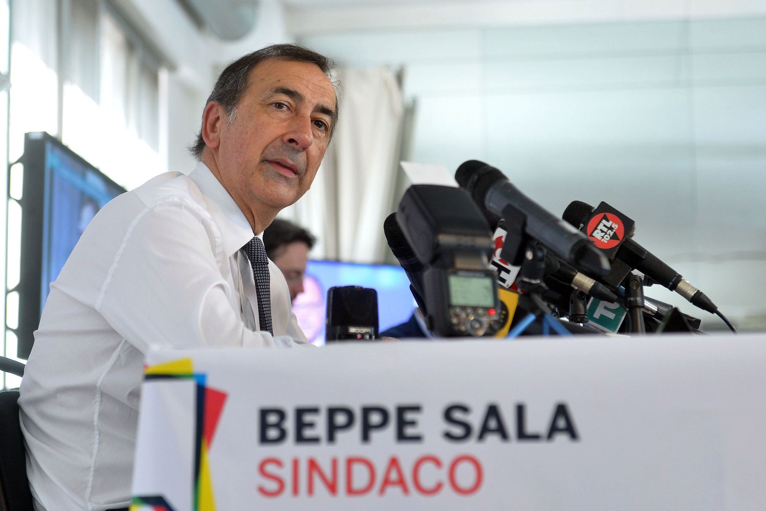 &nbsp;Beppe Sala conferenza stampa elezioni comunali