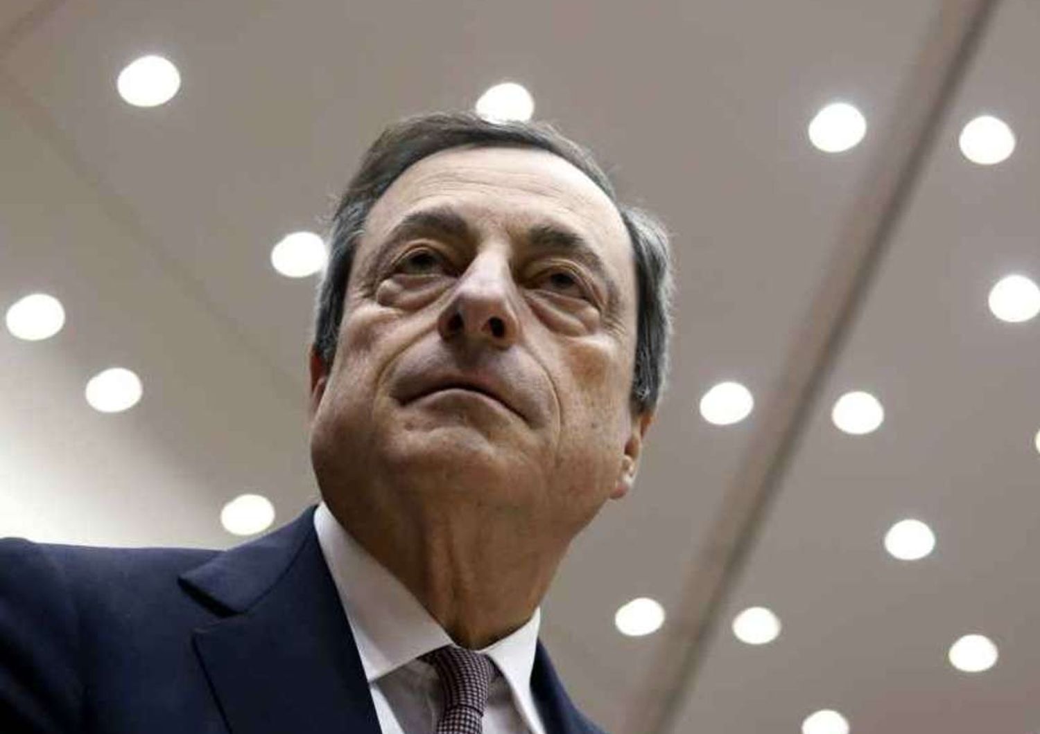Bce: 60 mld al mese per ripresa Draghi, "l'economia migliora"