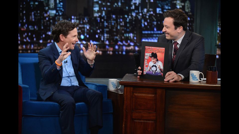 Settembre 2013: Michael J. Fox al Rockefeller Center, ospite della trasmissione &quot;Late Night&quot; con With Jimmy Fallon (Afp)