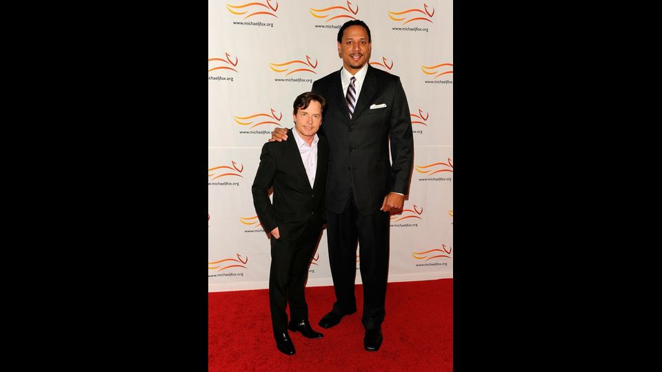 Novembre 2010: l'attore con Brian Grant alla &quot;Michael J. Fox Foundation's Benefit&quot; (Afp)