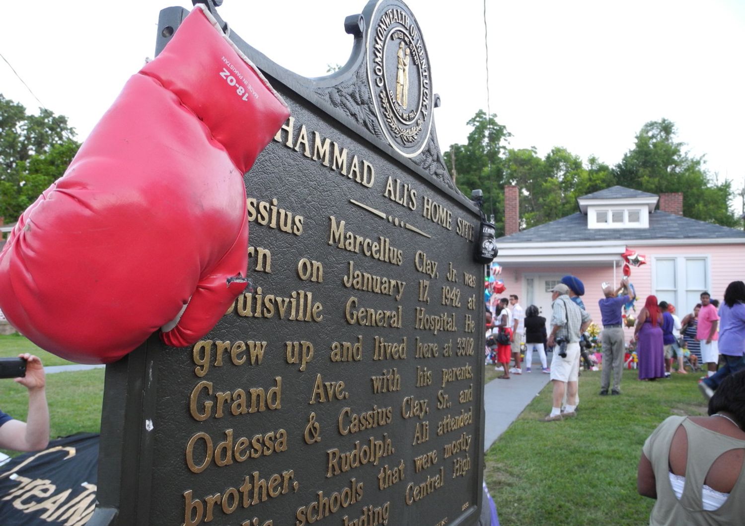 &nbsp;Muhammad Ali targa su casa in Louisville celebrazioni funerali - afp