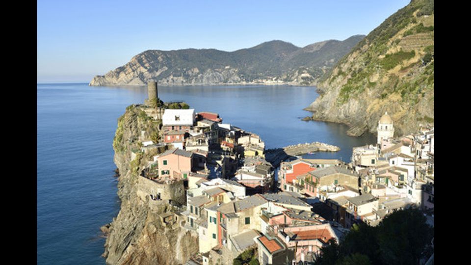 7) Vernazza (Spezia)&nbsp;