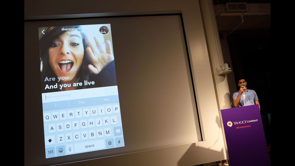 Christina Grimmie nel corso di una conferenza stampa durante gli Yahoo &quot;Livetext&quot;, 29 Luglio 2015 a New York (Afp)