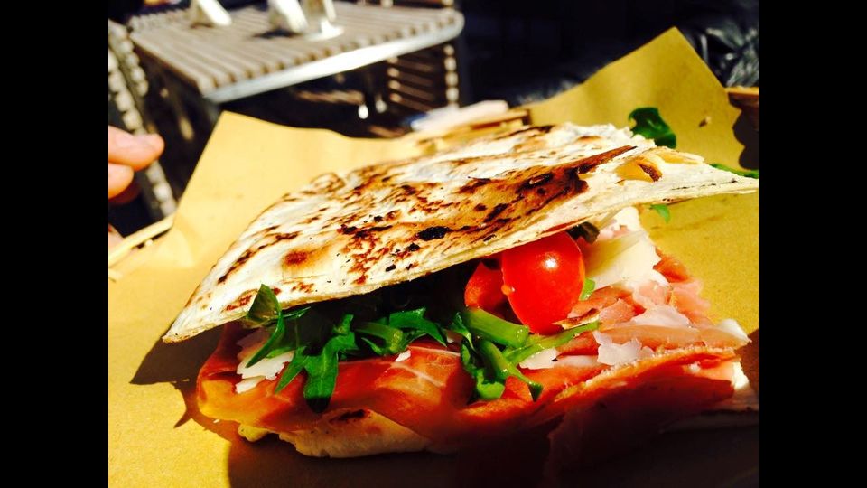 Cibo di strada, piadina