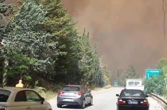 incendio Palermo (foto da twitter)&nbsp;