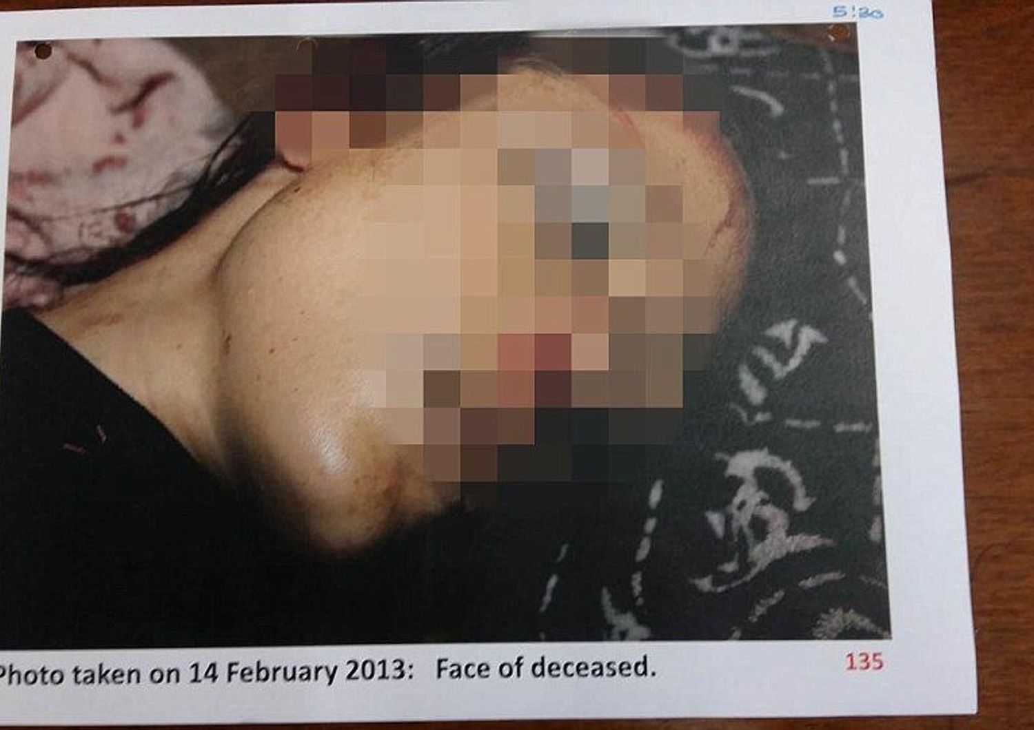 Pistorius, pubblicate le foto del corpo straziato di Reeva