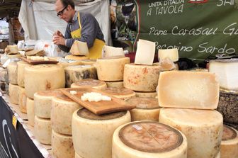 formaggi italiani pecorino sardo - afp